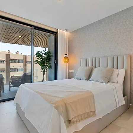 Magnificent Gem Of Jade Tower Fuengirola